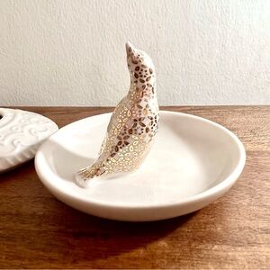 Anthropologie Porcelain White and Gold Bird Ring Stand Trinket Holder Box
